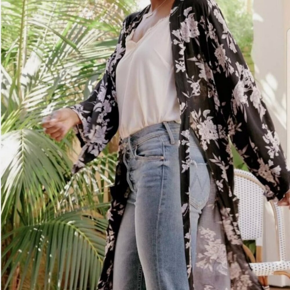 Spiritual Gangster Maya Tie Front Kimono Robe Beach Cover Black Floral One Size